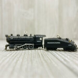Hallmark Lionel 2006 Pennsylvania B6 Steam Locomotive and Tender Train Ornaments